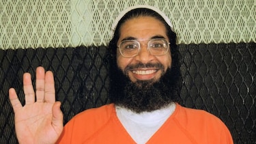 Llega al Reino Unido el último británico detenido en Guantánamo