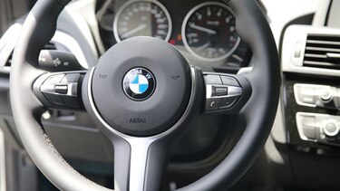 BMW abre primera fábrica de motores en China