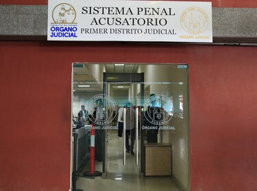 Funcionarios de la Anati irán a audiencia; fiscalía Anticorrupción allanó la institución