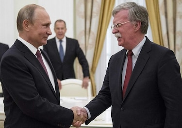 La primera cumbre entre Putin y Trump se celebrará en 'un país tercero'