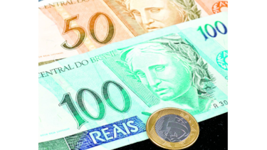 Se inicia retiro de fondos en Brasil