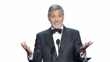 Clooney recibe honores