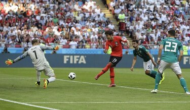 Alemania, el campeón, es eliminado del Mundial al caer 2-0 ante Corea del Sur