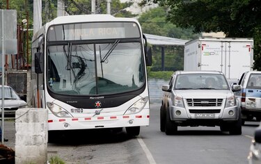 Tiroteo contra un Metro Bus en la vía Transístmica