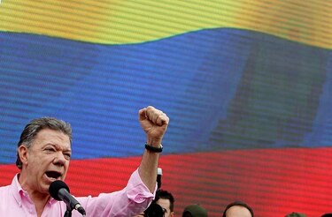 Santos acabará servicio militar obligatorio tras firmar la paz con las FARC