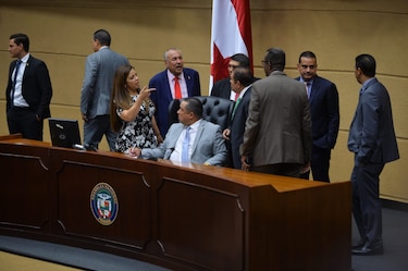 Pleno de la Asamblea Nacional aprueba retiro de las reformas constitucionales