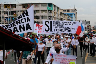 Corrupción y recursos: planilla estatal y factor humano
