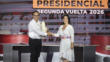 Elecciones en Perú: Keiko Fujimori vuelve a adelantarse a Roberto Sánchez