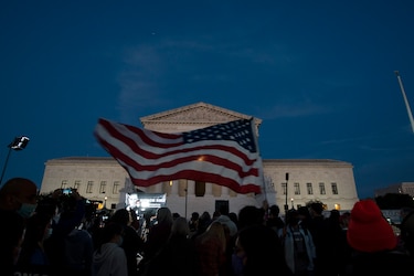 Donald Trump quiere designar rápidamente al sucesor de RBG