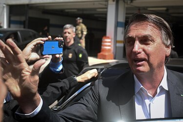 Bolsonaro niega participación en una trama golpista denunciada por un senador