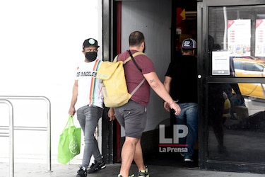 Supermercados intensifican protocolo de higiene y limpieza
