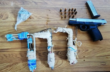 Rotación en dos pabellones de La Joya permite el decomiso de armas de fuego y artículos prohibidos
