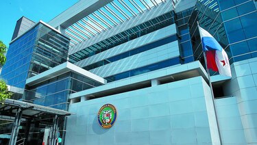 ‘Inédita’ y ‘desproporcionada’, las contrataciones en la Asamblea Nacional