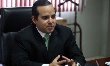 Ministro Carles minimiza escándalo en el IMA
