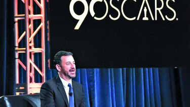 Jimmy Kimmel bromea acerca de los sobres