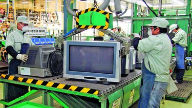 Exportaciones se contraen en Japón