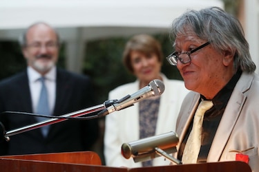 Muere por covid el director chileno Oscar Castro, fundador del teatro Aleph 