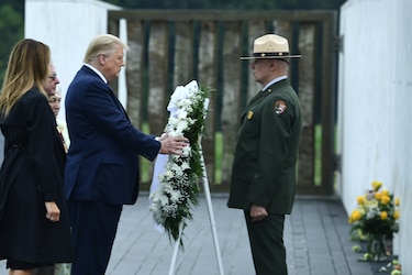 Trump y Biden, dos rivales en tregua en el aniversario de los atentados del 11/9