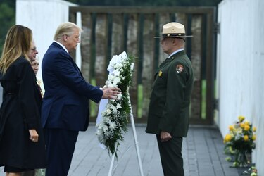 Trump y Biden, dos rivales en tregua en el aniversario de los atentados del 11/9