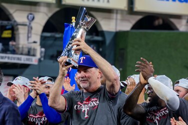 Los Rangers se inscriben en la Serie Mundial y borran a los campeones
