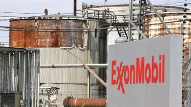 Venezuela interrumpe exploraciones de Exxon