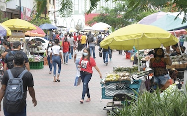 Panamá dice tener controlada la pandemia;  OPS prevé nuevos brotes  