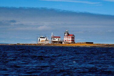 La ‘Isla del Ayer’, la ‘Isla del Mañana’ y otras islas con fronteras curiosas que comparten varios países