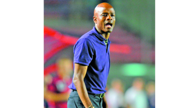 El Málaga de Dely Valdés elimina al Barcelona