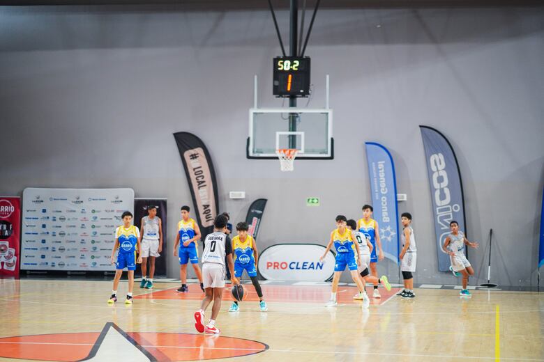 Titans, Spartans, Águilas, IJA y Legends ganan en cuartos de Ludos