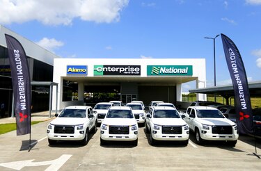 Excel Panamá hace entrega de flota Mitsubishi a National Car Rental