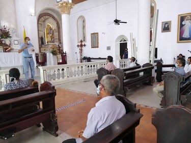 Iglesia católica se prepara para la reapertura en Coclé