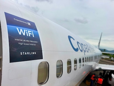 Copa Airlines activa el WiFi de Starlink de forma progresiva en sus vuelos