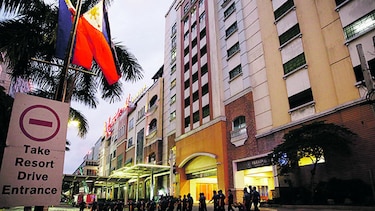 Disparos y explosión en hotel de Manila
