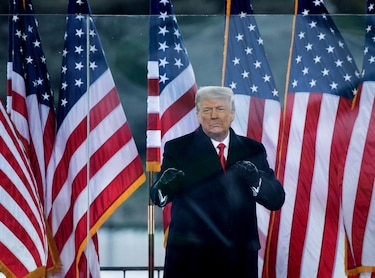 El expresidente Donald Trump fue absuelto por el Senado de Estados Unidos