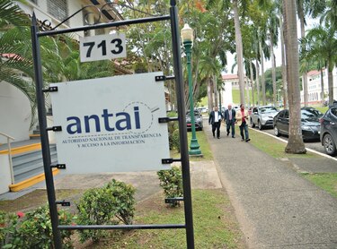 Antai advierte de abuso en contratos directos