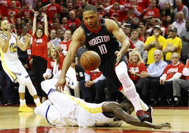 Rockets derrotan a Warriors y están a un triunfo de la final