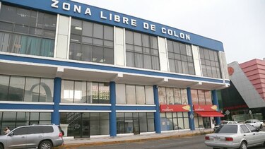 Cruce de acusaciones entre Aduanas y ZLC