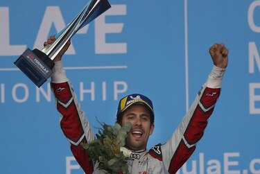 Brasileno Di Grassi gana el ePrix de México con desenlace espectacular