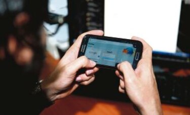 $584 millones en factura celular