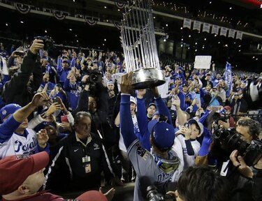 Reales y Mets baten marca de más partidos con episodios extras; Cain de robos