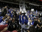 Reales y Mets baten marca de más partidos con episodios extras; Cain de robos
