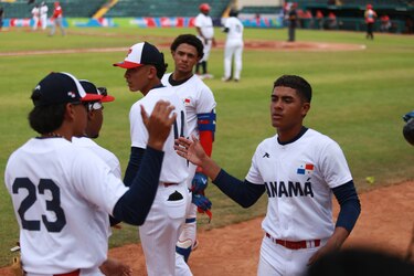 La selección de béisbol derrota a Perú en su debut en los Juegos Suramericanos