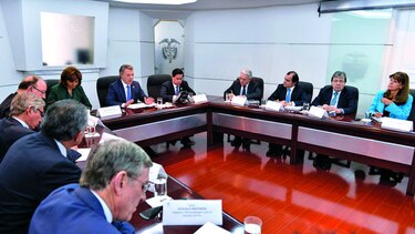 Acuerdan renegociar la paz