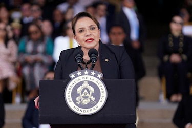 Castro dice que respetará resultados de elecciones hondureñas y se reduce la incertidumbre