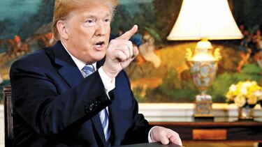 Trump defiende sus movidas comerciales