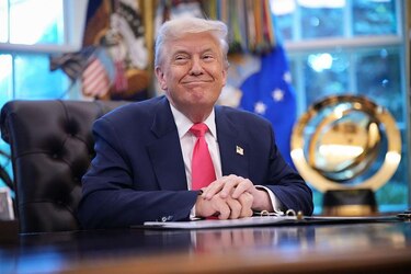 ¿Un gobierno socialista?: la polémica en EE.UU. por la decisión de Trump de comprar una parte de la compañía de chips Intel