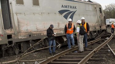 Amtrak asume plena responsabilidad por el descarrilamiento de tren
