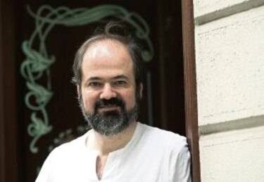 Balón en juego: Juan Villoro en la Feria del Libro