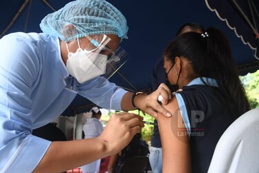 ‘En Panamá no hay una evidencia para una cuarta dosis para toda la población mayor de 16 años’, dice Eduardo Ortega Barría