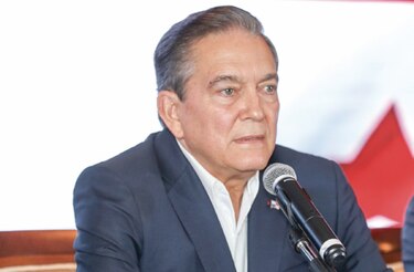 Cortizo anuncia acuerdo para desarrollar planta de NG Power